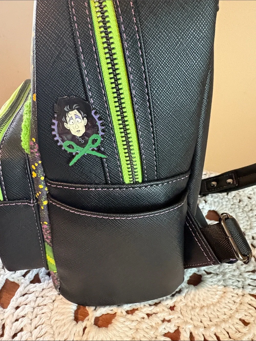 Loungefly Edward Scissorhands Backpack — Green and Black Topiary Design NEW